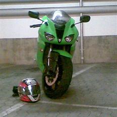 Kawasaki zx6r Ninja