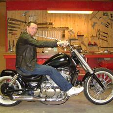 Suzuki Intruder VS 750 *SOLGT*