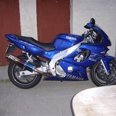 Yamaha yzf 600 R thundercat