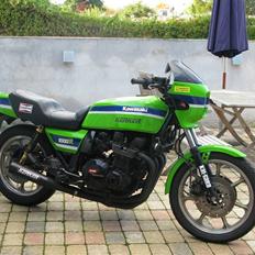 Kawasaki Z1000R