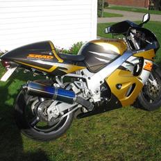 Suzuki gsx-r 750