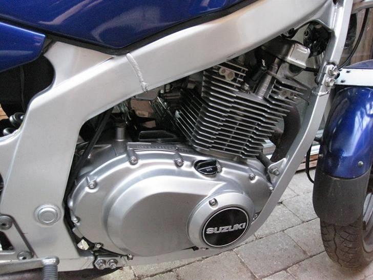 Suzuki GS 500 E ** SOLGT ** billede 2