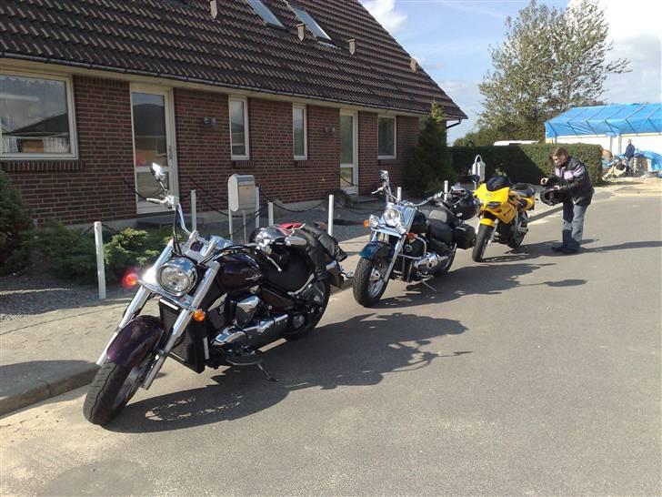 Suzuki vlr 1800 intruder død - køretur med søster og svoger på henholdsvis sv 650 og intruder 1500 billede 4