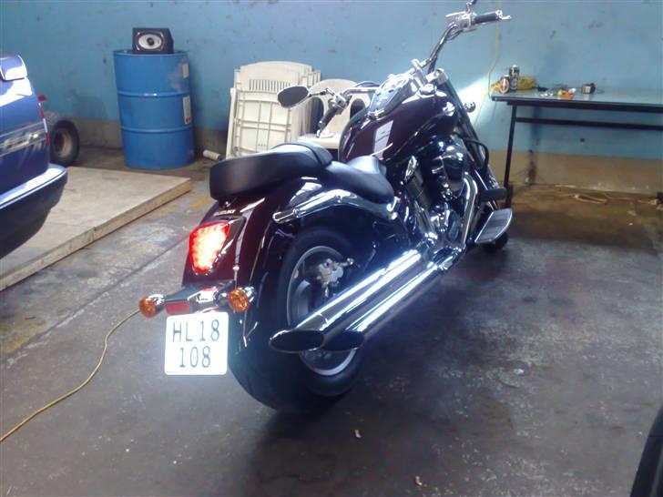 Suzuki vlr 1800 intruder død - hjemme i værkstedet billede 5