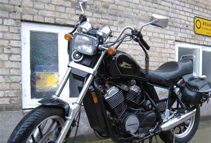Honda VT500C Shadow billede 2