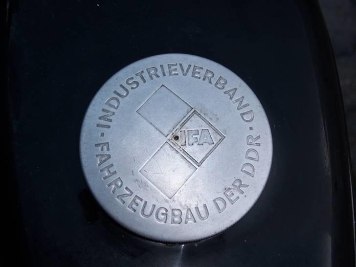 MZ TS 150 black MonZter - tankdækslet billede 10