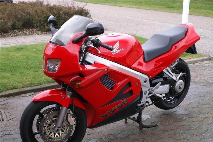Honda vfr 750 billede 3