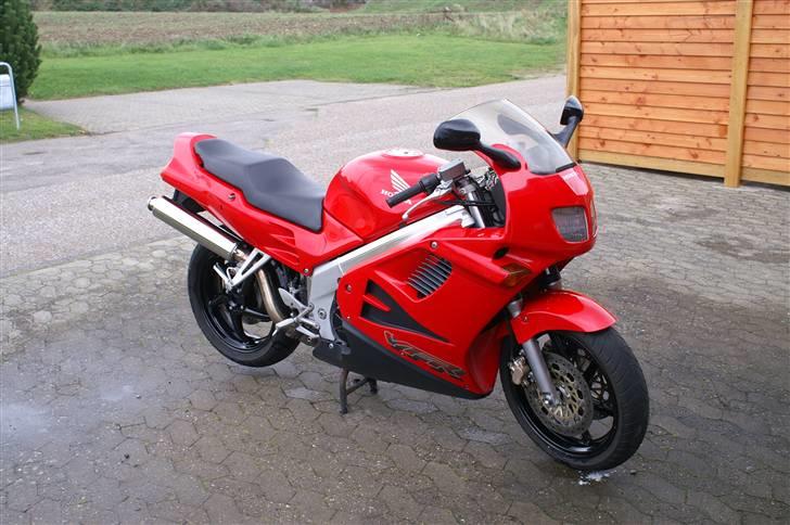 Honda vfr 750 billede 4