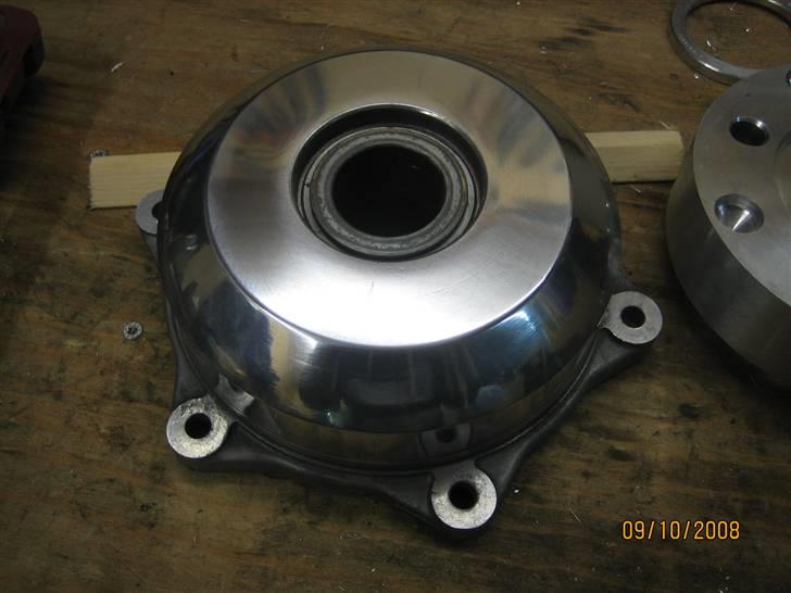 Suzuki Bandit 600   - poleret shock-kobling billede 12