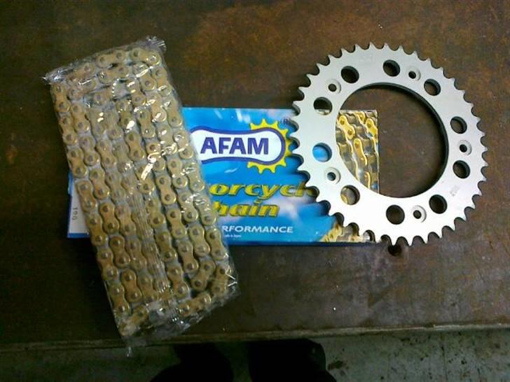 Honda 400 Four langtidsprojek - Nyt 520 kit som jeg også har et neddrejet forrest kædehjul til billede 6
