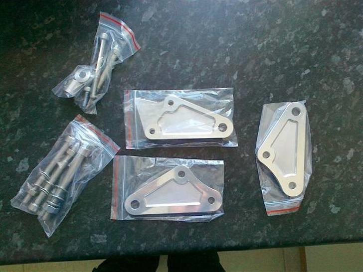 Honda 400 Four langtidsprojek - Nye motorophæng billede 8