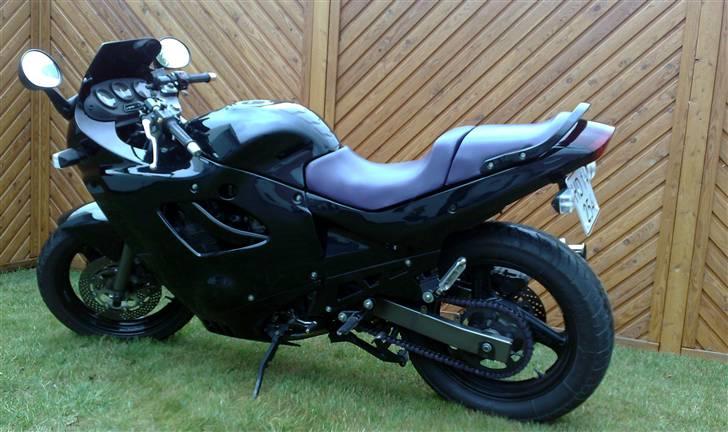 Suzuki GSX 600 F 1997 - Solgt - Det pyntede virkelig at få det plastic væk!! billede 6