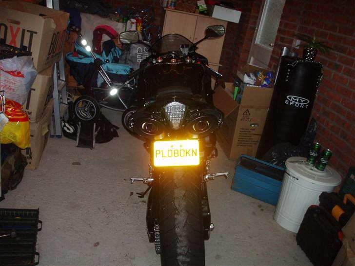 Yamaha YZF-R1 billede 2