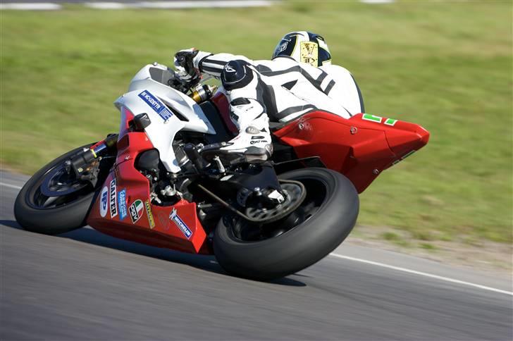 Yamaha R6 ¤SOLGT¤ billede 3