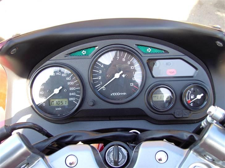 Suzuki GSX750F billede 12