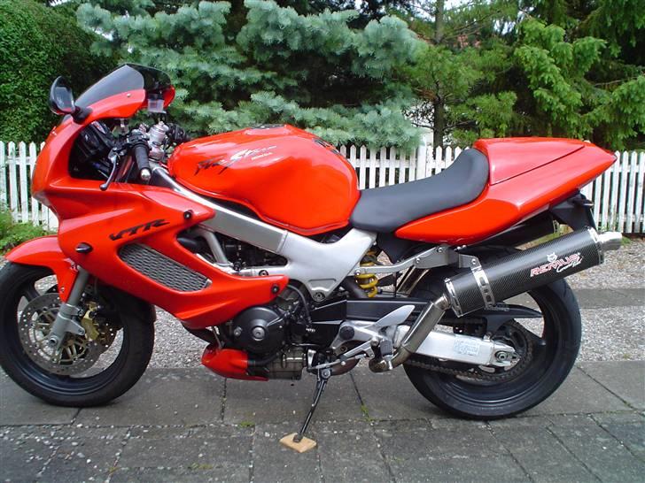 Honda VTR 1000  R.I.P. billede 4