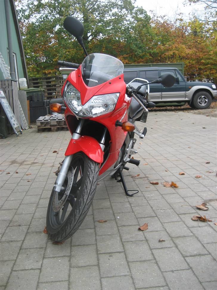 Honda CBR 125 R   **SOLGT** billede 5