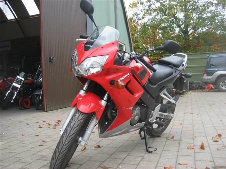 Honda CBR 125 R   **SOLGT** billede 6