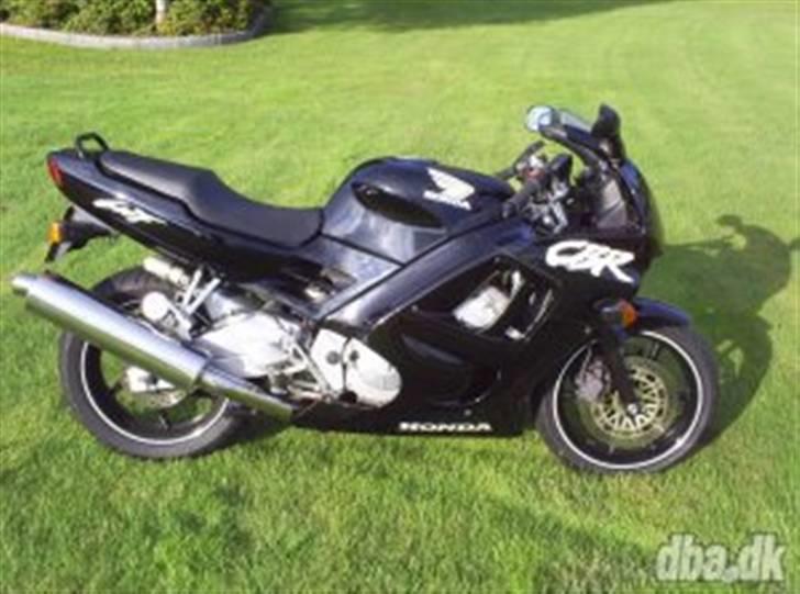 Honda cbr 600 f3 - Som den så ud da jeg købte den. billede 6