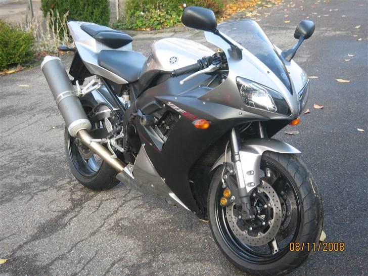 Yamaha yzf r1  billede 2