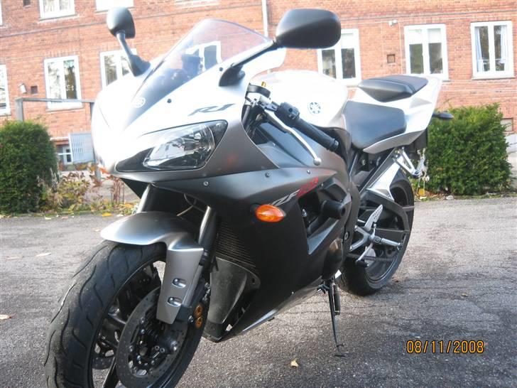 Yamaha yzf r1  billede 6