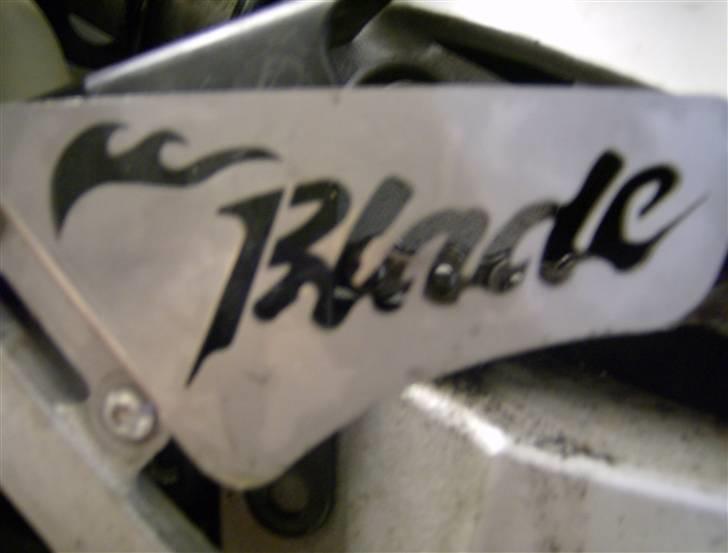 Honda CBR400RR billede 9