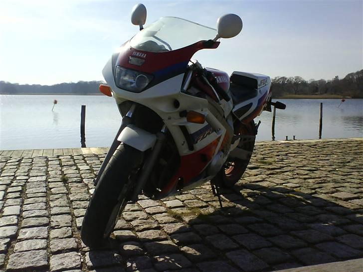 Yamaha FZR 600 - Nysted havn igen billede 4