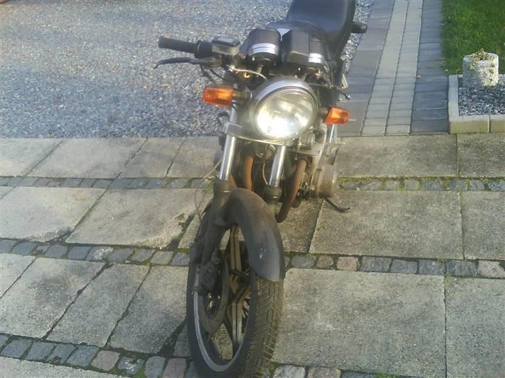 Suzuki GS650 - TIL SALG - billede 1