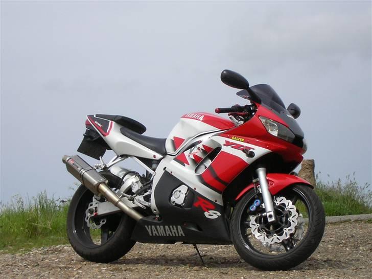 Yamaha yzf r6  SOLGT/totalskadet billede 2