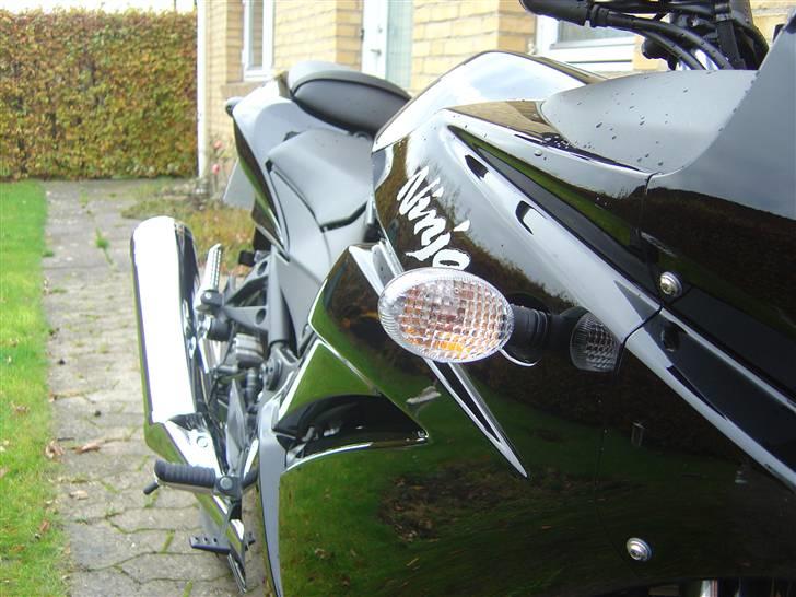 Kawasaki 250 R Ninja (SOLGT) billede 7