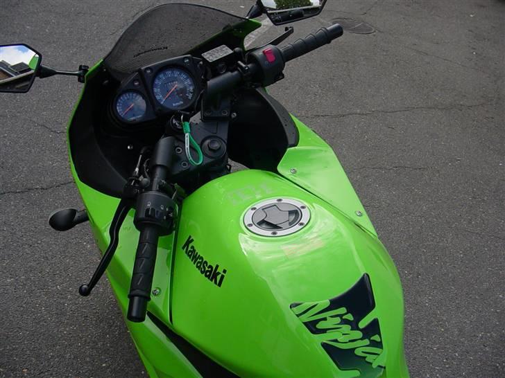 Kawasaki Ninja 250R billede 4