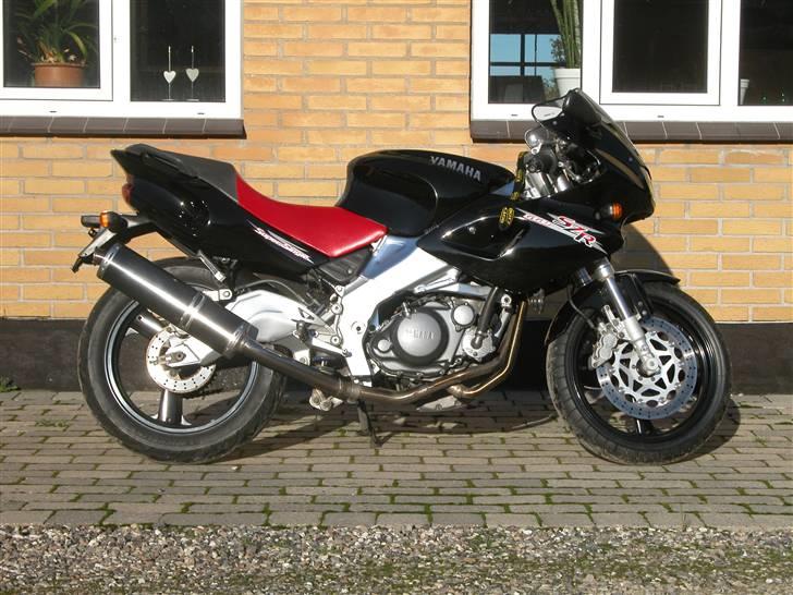 Yamaha SZR 660  billede 8