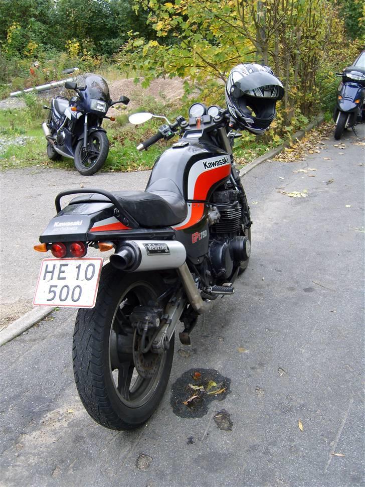 Kawasaki gpz 750 projekt  - Små lygter til en stor cykel.. billede 4