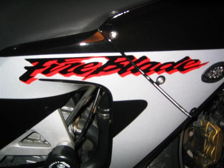 Honda CBR900RR Fireblade - SOLGT! billede 7