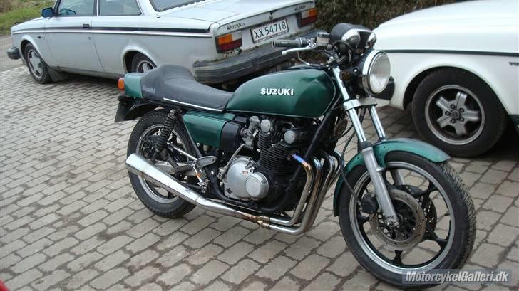Suzuki gs 750 (solgt) billede 1