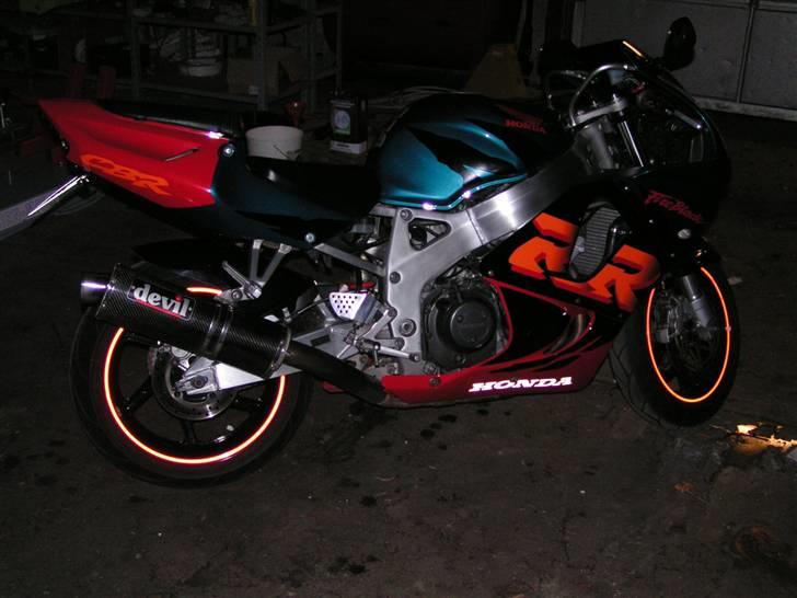 Honda CBR 900 fireblade (solgt) billede 6