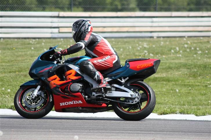 Honda CBR 900 fireblade (solgt) billede 11