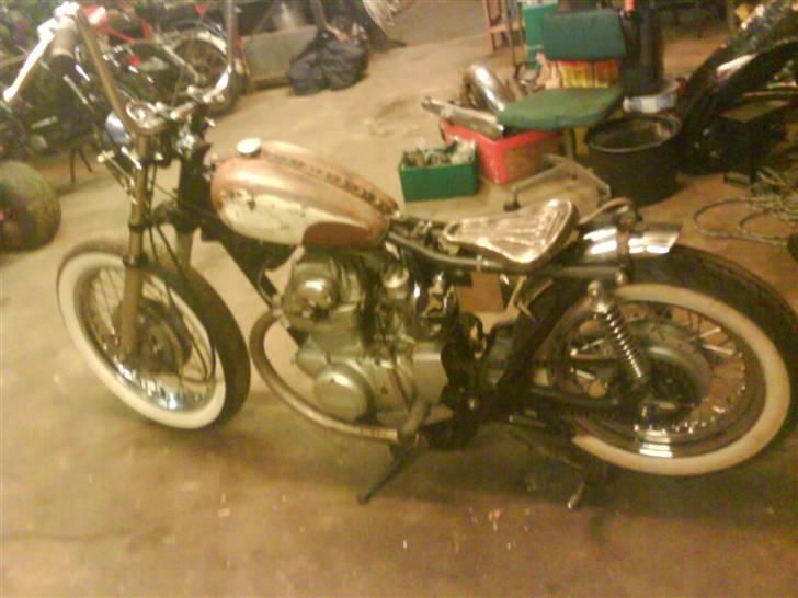 Honda cb450 "rat bobber" billede 4