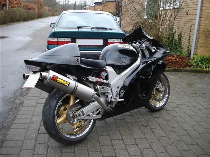 Suzuki TL 1000 R  SOLGT billede 2