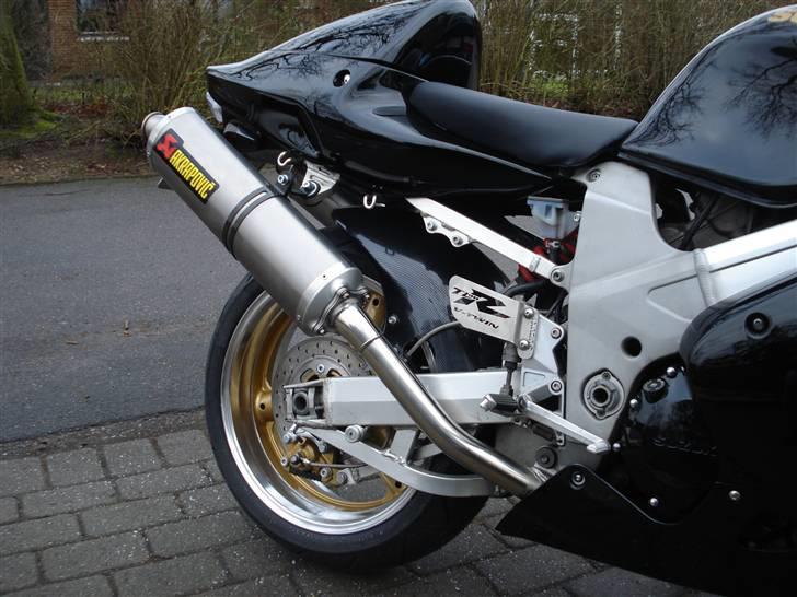 Suzuki TL 1000 R  SOLGT billede 3