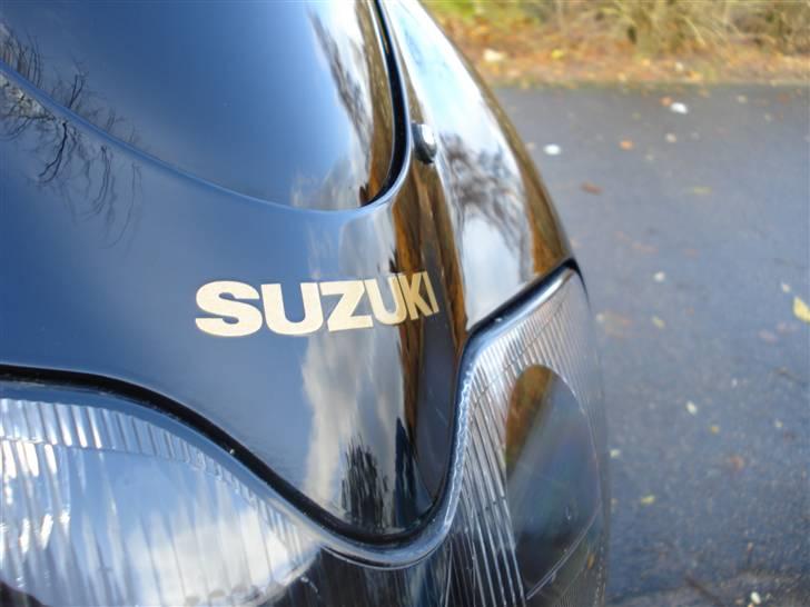 Suzuki TL 1000 R  SOLGT billede 9