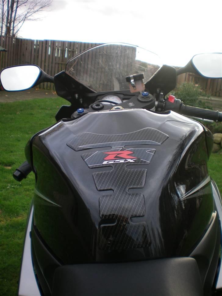 Suzuki GSX-R 750 K7 billede 8