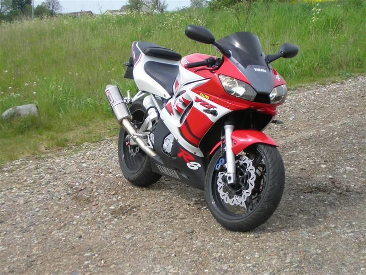 Yamaha yzf r6  SOLGT/totalskadet billede 4