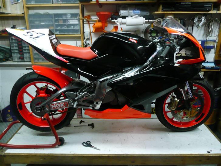 Aprilia RS 125 "bane" - her er raceren billede 2