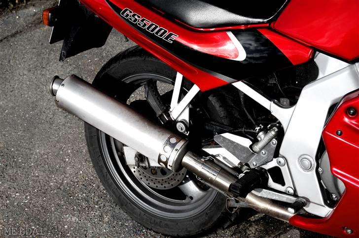 Suzuki GS500E -til salg - - Min Laser-potte. Den giver altså liiiiige det ekstra :) billede 14