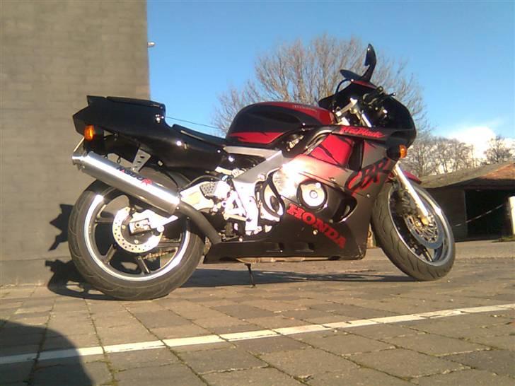 Honda CBR 400 fireblade(solgt)  billede 12