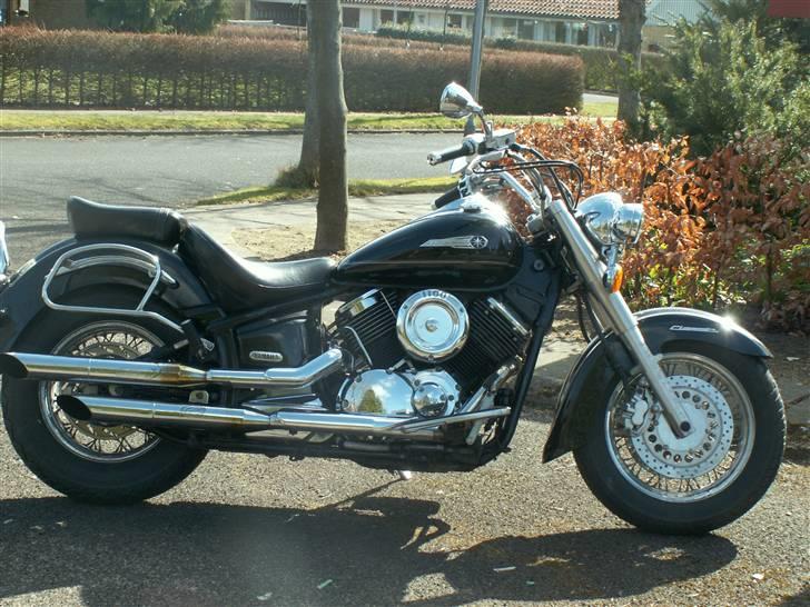 Yamaha xvs 1100 classic *solgt* - så blev den fucking klamme sissybar pillet af. billede 1