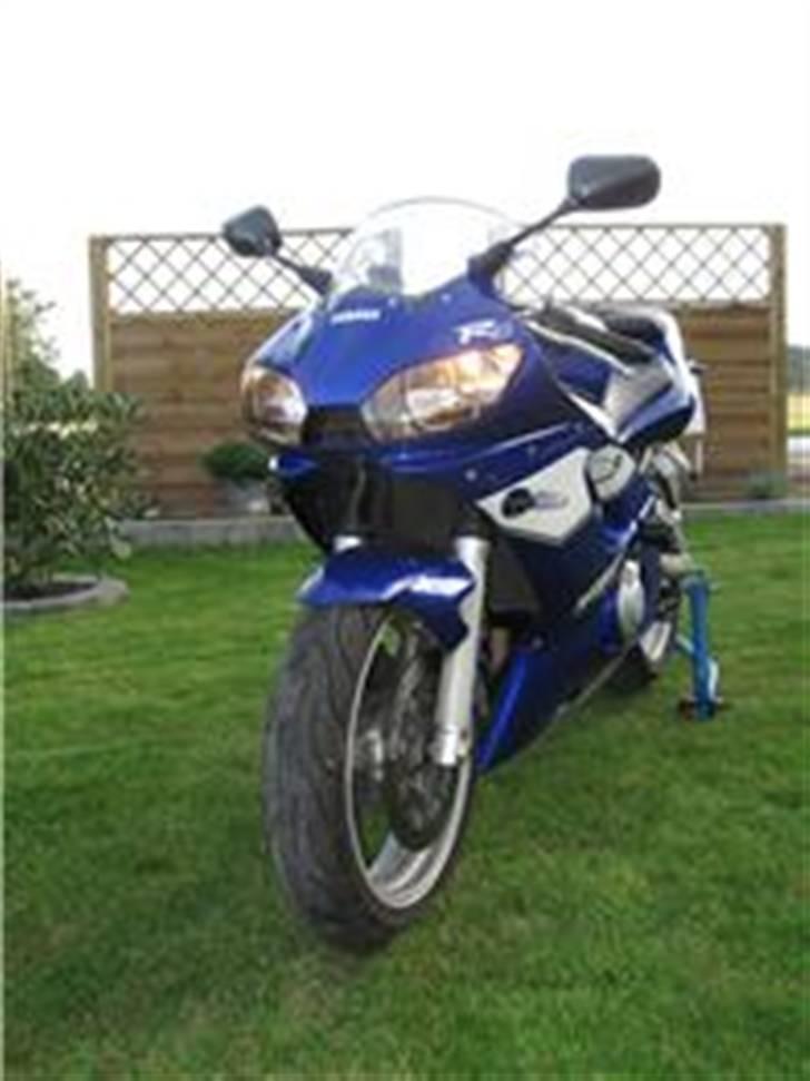 Yamaha R6 YZF *Solgt* billede 5