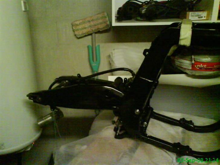 Suzuki gsxr 750w billede 7