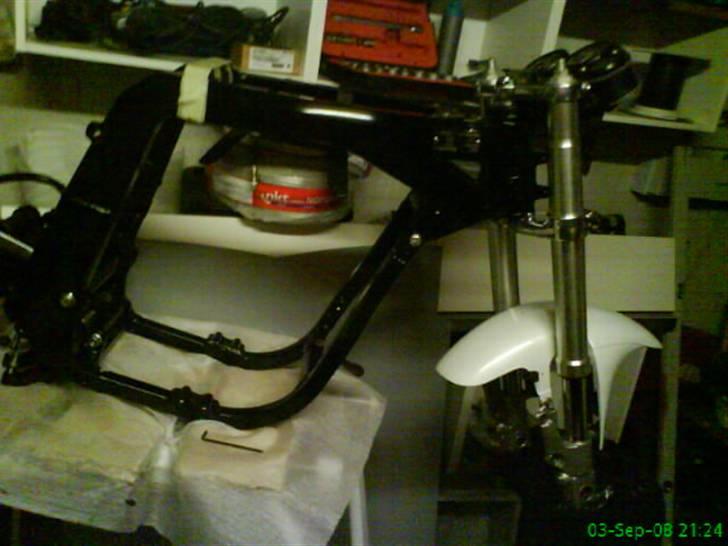 Suzuki gsxr 750w billede 8